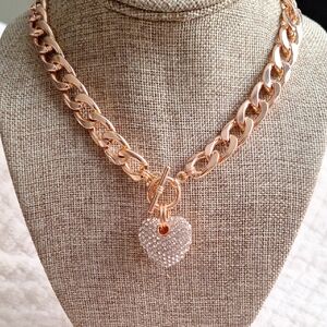 Elegant Gold Heart Pendant Necklace